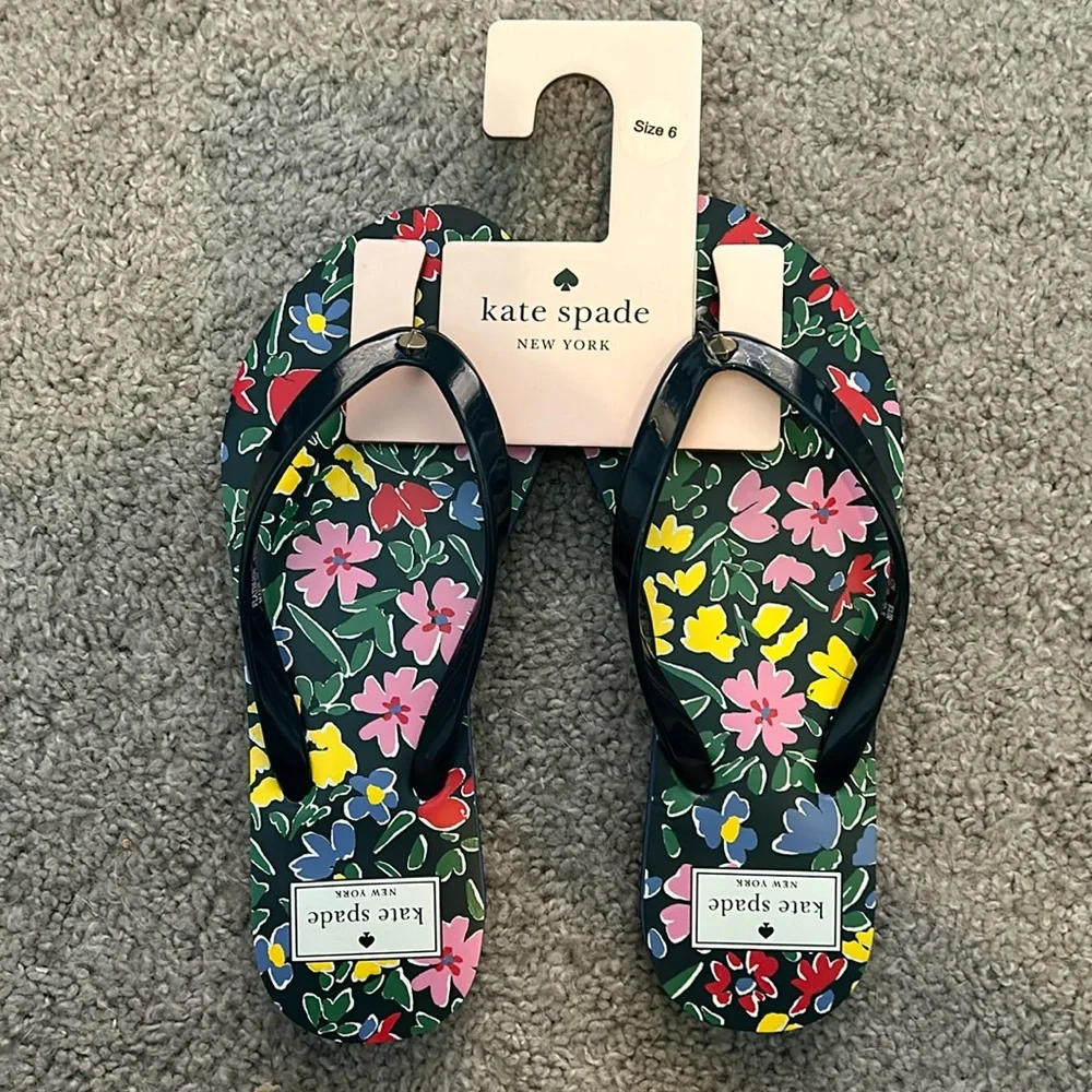 NWT kate spade new york floral flatbush sandals - Picture 1 of 5